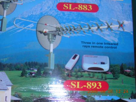 antenne amplifi�e motoris�e SL 893